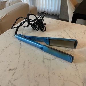 Babyliss pro nano titanium styling iron / fer
